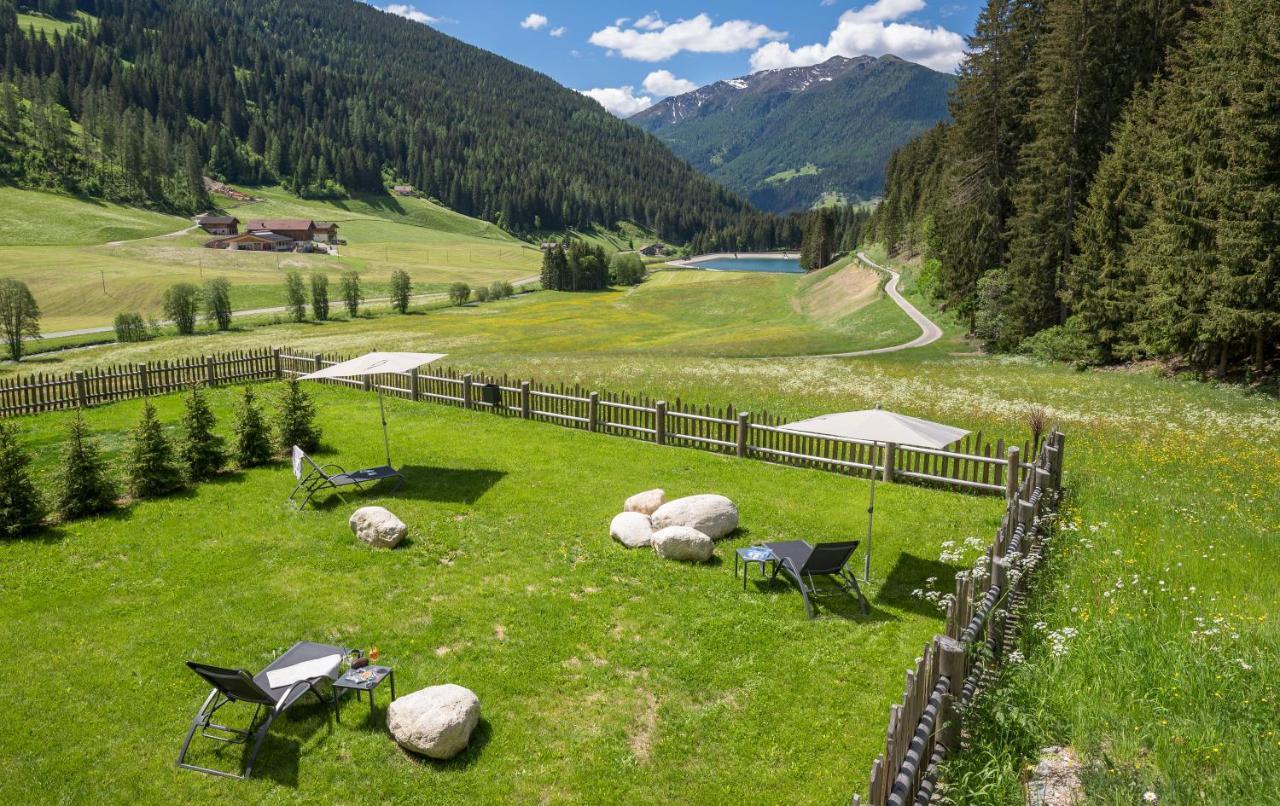 Gasthof Rabenstein Sarentino Exterior photo