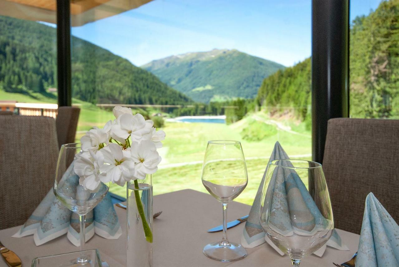 Gasthof Rabenstein Sarentino Exterior photo